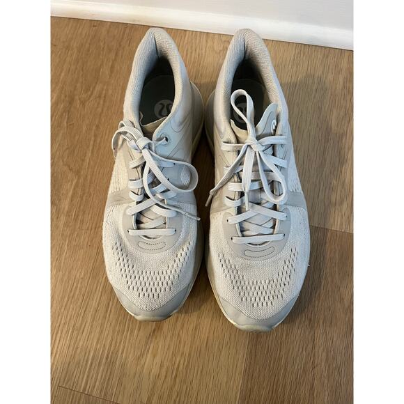 LULULEMON Chargefeel Low Women's Workout Running Shoes Gray, Size 8.5 - Picture 2 of 8